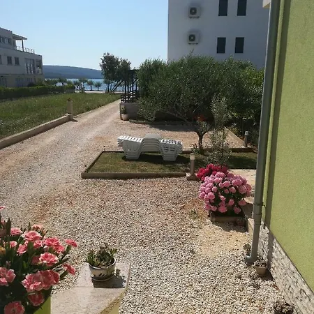 Matilda Apartman Sukošan